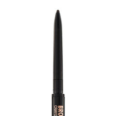 Detalle de trazo fino con el lápiz retráctil de Anastasia Beverly Hills para cejas