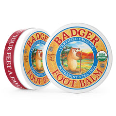 Pomada Badger para pies: aceites orgánicos nutren la piel.