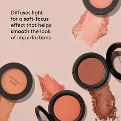 bareminerals Gen Nude Powder Blush Strike A Rose, acabado mate suave para un aspecto fresco durante el día.