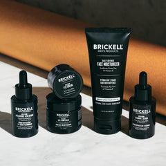 Brickell Defensa Hidratante SPF: protección y hidratación con textura ligera.
