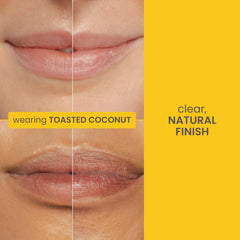 Brillo claro de Lip Milk Toasted Coconut con acabado translúcido.