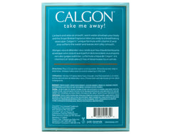 Calgon Brisa Marina, perlas disolviéndose en agua tibia para hidratar la piel.