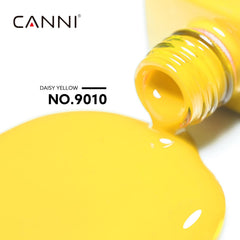 CANNI amarillo con acabado de alto brillo para uñas relucientes.