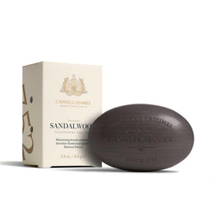 Caswell-Massey jabon sándalo barra frontal, aroma cálido para piel suave.