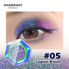 CHARMACY sombra duocroma con pigmentación intensa para un impacto duradero.