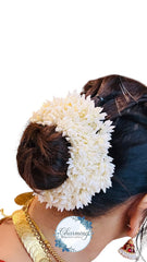 CHARMING BHARATCRAFTS paquete dos gajras blanco, acabado floral para bodas.