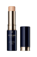 Clé de Peau Concealer SPF 27: textura cremosa que cubre imperfecciones con acabado suave.