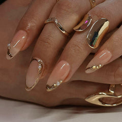 CTTHNBD uñas pegadas almendra frente-frances doradas, aplicación rápida para ocasión especial.