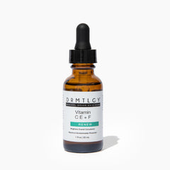 DRMTLGY C E Ferulic Suero botella frontal, ilumina y protege la piel con antioxidantes.