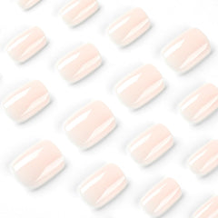 Uñas Dulyork con acabado brillante para un look natural y pulido