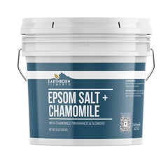 Earthborn Elements Sal Epsom con manzanilla y fragancia en bote, ideal para un baño relajante.