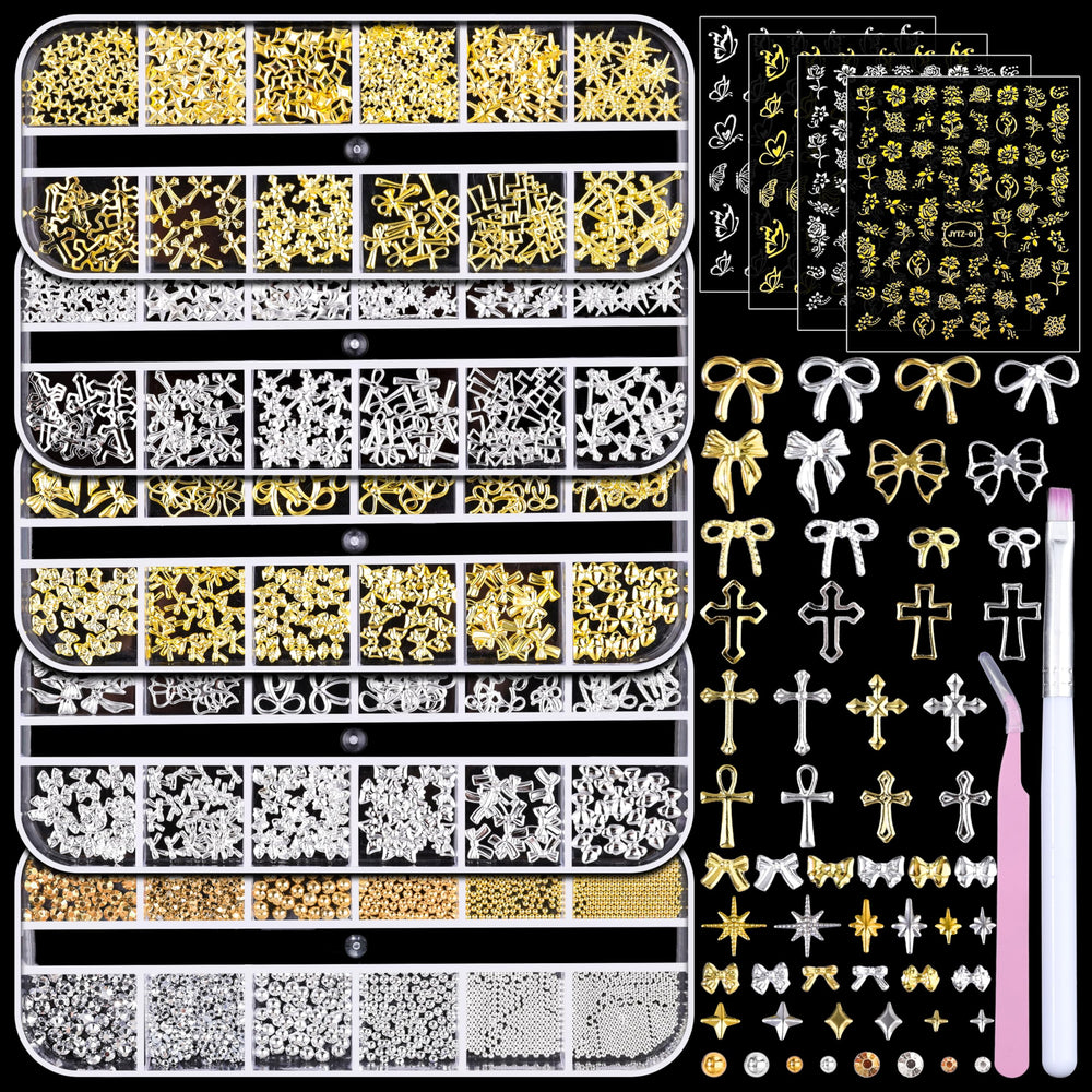 editTime: joyas para uñas en oro y plata para un acabado elegante.