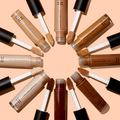 e.l.f. 16HR Camo Concealer controla el brillo con aceite de aguacate y kaolín