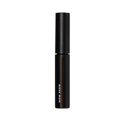 efecto volumen del gel Wow Brow que luce cejas más llenas