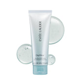 Estée Lauder DayWear Glow Boost Jelly Cleanser, envase elegante para limpieza suave