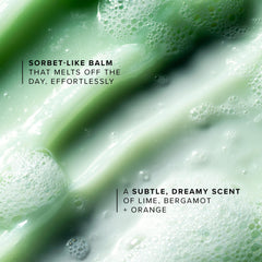 Farmacy Green Clean con papaya, limpia la piel sin resecar tras la desmaquillación.