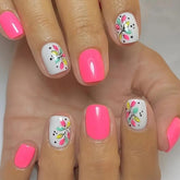Uñas Generic con flores, diseño corto y cuadrado, listas para uso diario