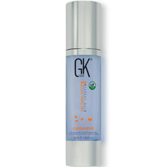 GK HAIR crema cachemira sin enjuague sobre botella, peinado suave y definido.