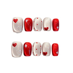Guaccb uñas prensadas con corazones y acabado coffin corto, opción rápida para manicure en casa