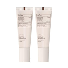 Hawaiian Tropic Bálsamo Labial, aroma a coco isleño y formato compacto.
