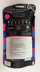 Acondicionador ICHIKAMI: escena en la ducha para peinado suave y manejable.