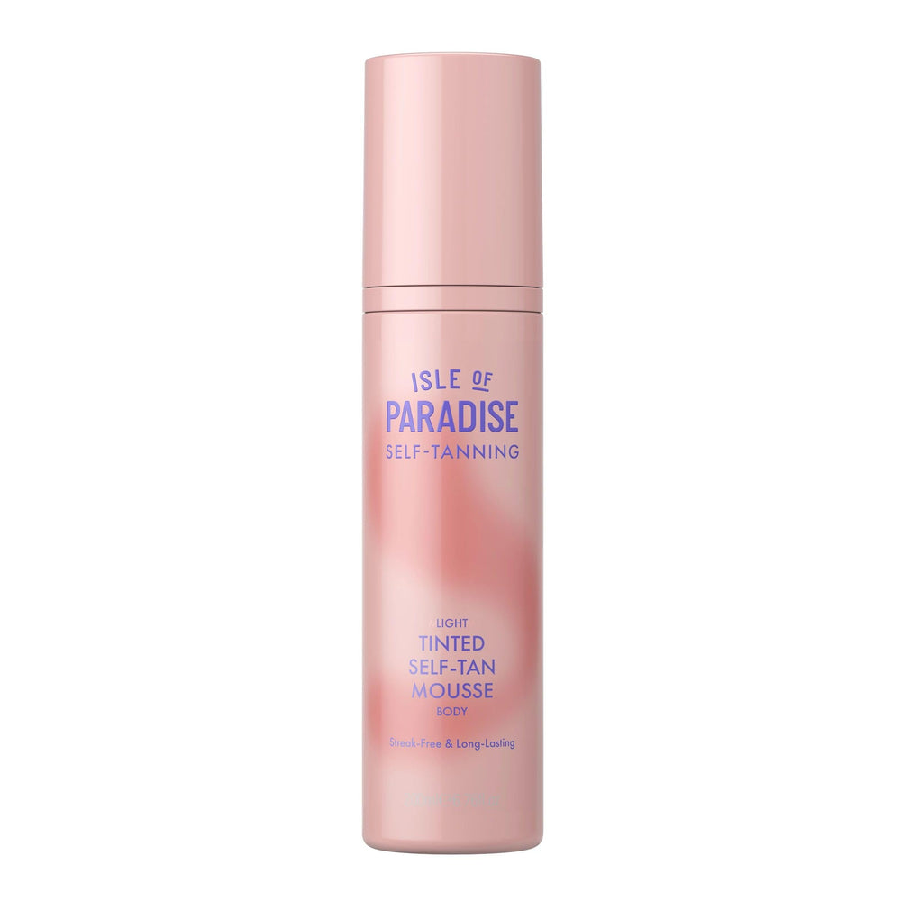 Isle of Paradise Mousse Tintada: aplicación fácil para un bronceado natural y parejo.