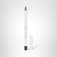 Jane Iredale muestra color marrón básico para definición diaria
