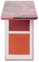 Juvia's Place Blushed Duo con dos tonos rosados para un acabado natural.