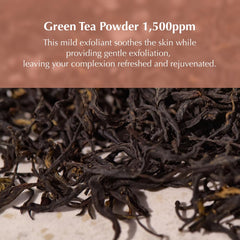 KAINE Kombu hojuelas de té verde que aportan exfoliación suave y frescura.
