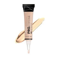 Textura cremosa de L.A. Girl Pro Conceal para cobertura suave y uniforme.