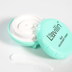Lavilin crema desodorante con textura cremosa para uso cómodo.