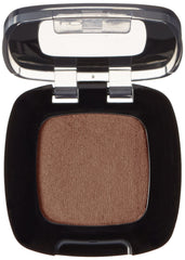 L'Oréal Paris Colour Riche Monos Quartz Fume: muestras de sombra para crear looks.