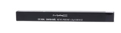 MAC Eye Kohl Smolder acabado mate-perla para un aspecto intenso