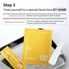 Mediheal Derma Modeling Pack Vitamina: aplicación suave en el rostro para absorción.