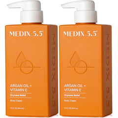 Medix 5.5 Crema Argán y Vitamina E, bote elegante para piel hidratada.