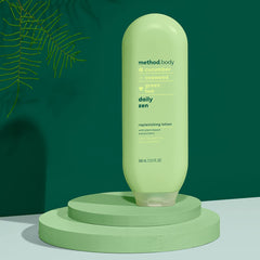 Aceites de murumuru y jojoba en Method para piel suave