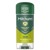 Mitchum gel antitranspirante aire de montaña aplicado para mayor comodidad diaria.