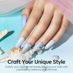 Modelones efecto sirena azul celeste, destellos sutiles para uñas brillantes.