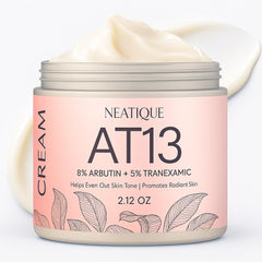 Neatique crema arbutina 8% y ácido tranexámico 5% en frasco de 60 ml para uso diario.