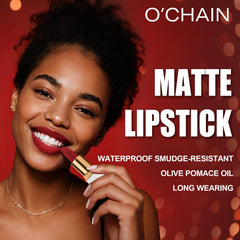 O'CHAIN rojo mate labio con jojoba, hidratación suave para los labios.