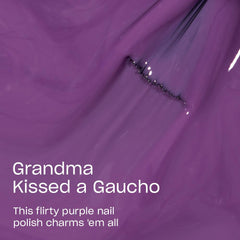 OPI Grandma Kissed a Gaucho: cepillo Pro-wide facilita cobertura suave y uniforme