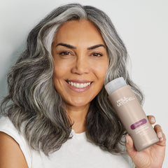 Efecto volumen para cabello fino con Paul Mitchell Extra-Body Condicionador.