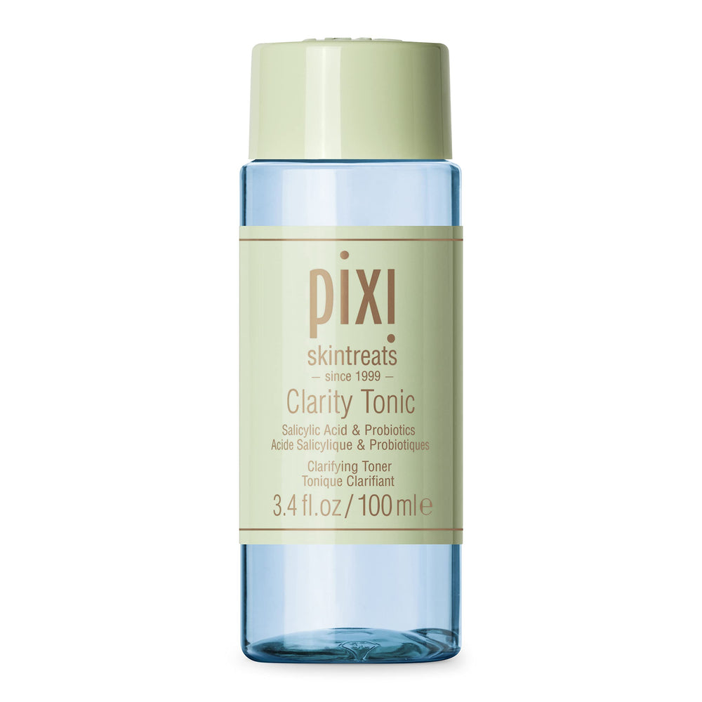 Pixi Clarity Toner vertido de la botella para aplicación suave