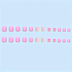 PowPop uñas adhesivas con diseño de lazo para un estilo romántico.