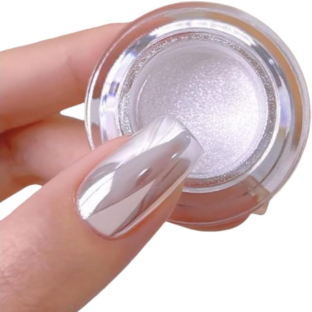 Polvo cromado blanco Pretty Diva en tarro, acabado lunar para uñas elegantes.