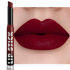 QIDSTERS Lápiz Labial Mate Crayon en rojo cerezo, color intenso para uso diario.
