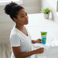 Queen Helene Mint Julep limpieza profunda para poros visibles y piel fresca.