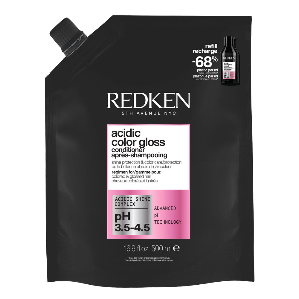 Redken Acondicionador Brillo de Color Ácido en botella ofrece mayor brillo.