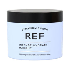 REF Mascarilla intensa hidratante en envase para suavizar el cabello y proteger el color.
