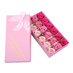 Rotumaty jabón de rosas perfumadas para baño, aroma suave y decoración elegante.